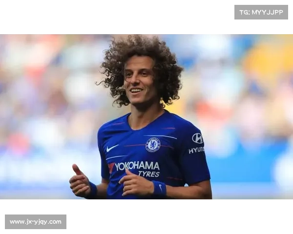 大卫路易斯球场角色深度解析：从防线指挥官到中场调度者的多重身份转变